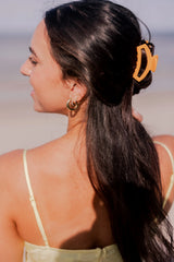 Open Mango for it! Small Claw Hair Clip
