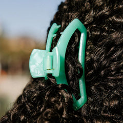 Open Spring Splash Medium Hair Clip
